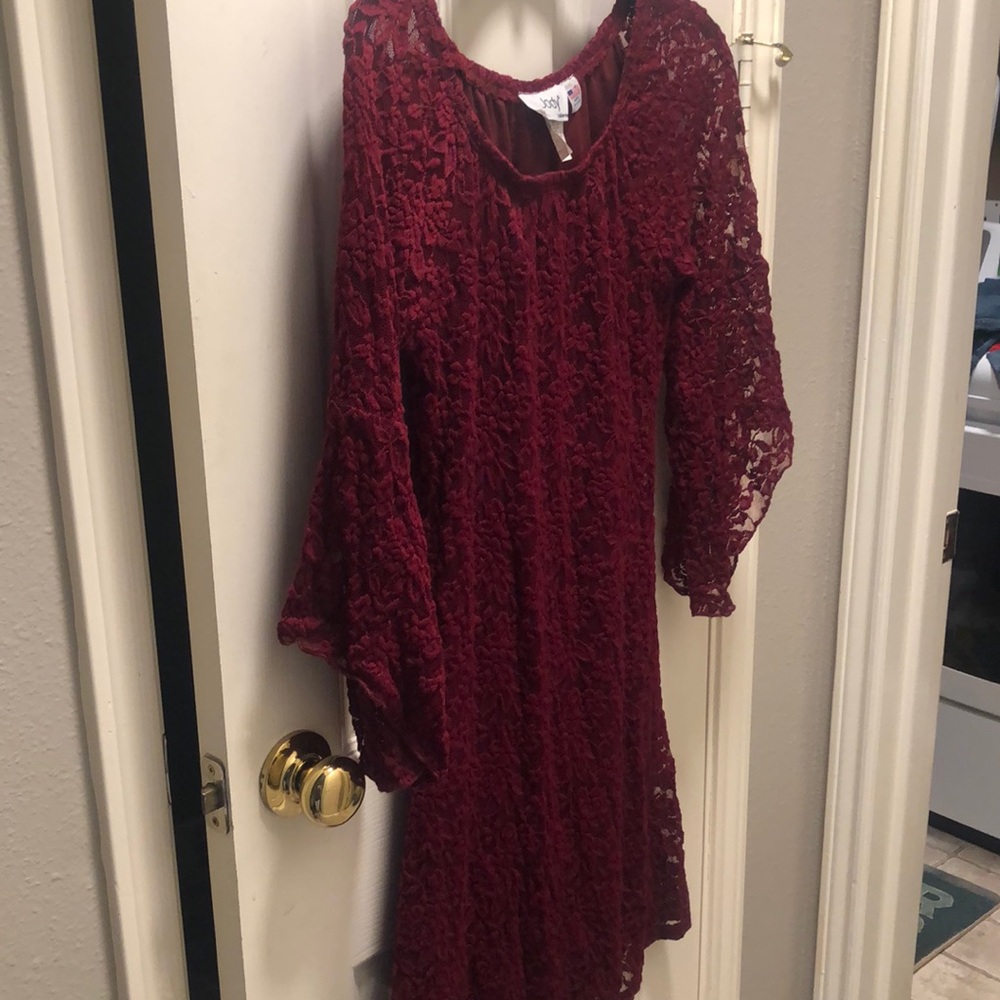 Maroon Lace, Size Med Dress, asymmetrical slv